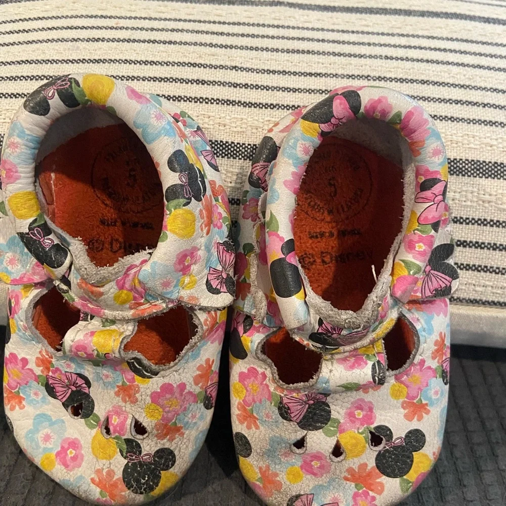Freshly Picked Floral Minnie Mary Jane Moccasins